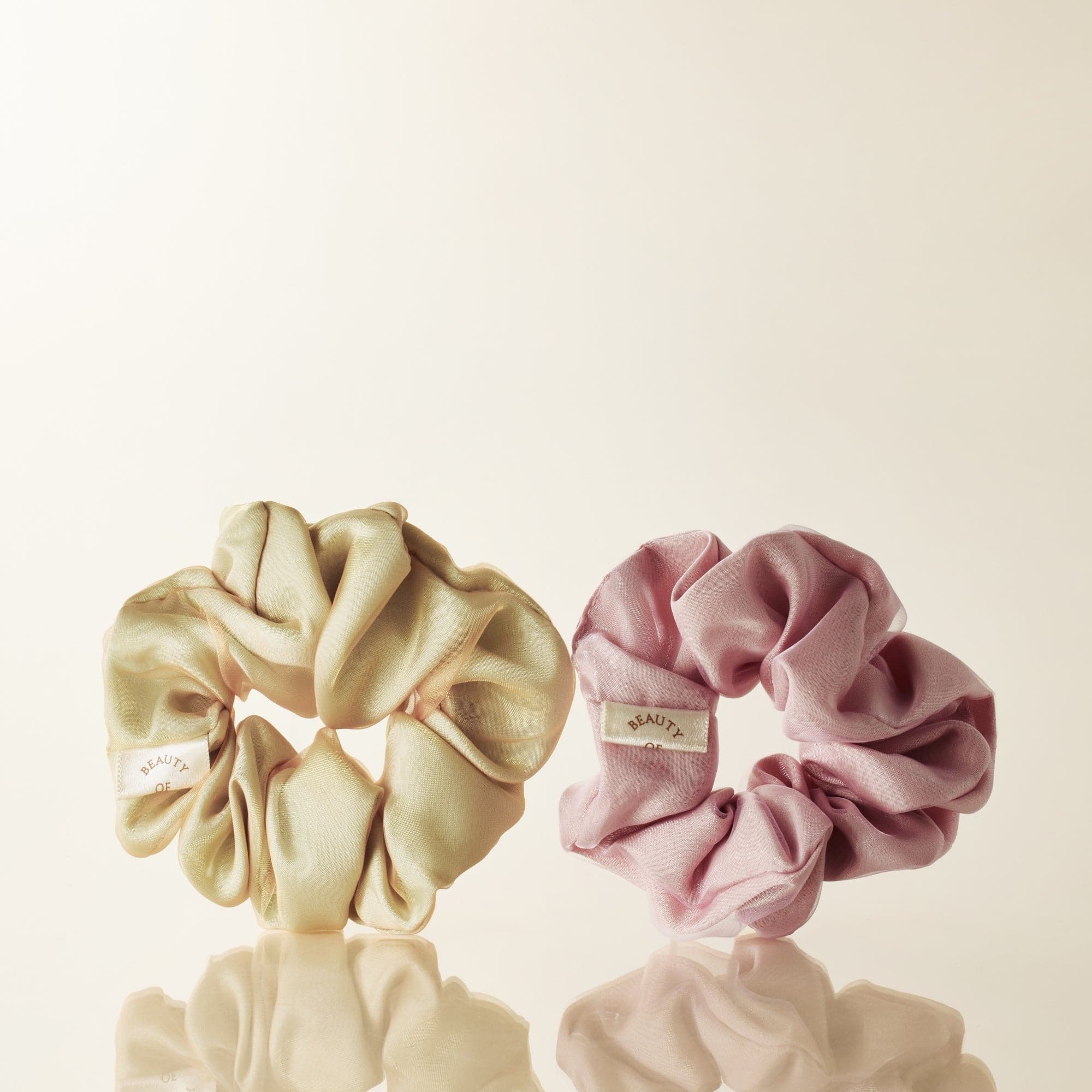 Hanbok-Scrunchie_Beauty-of-Joseon_26523192-52105559540084